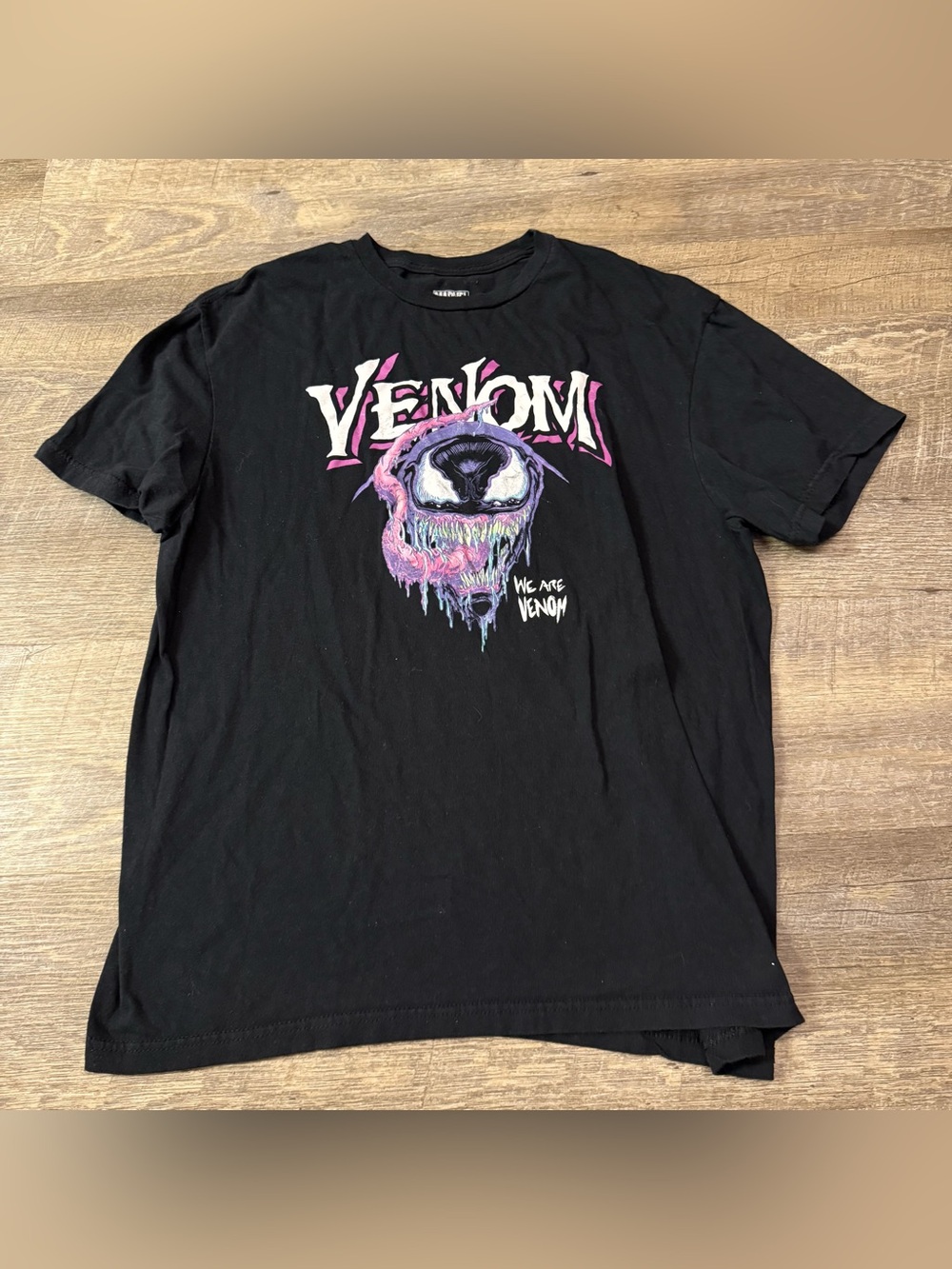 Marvel Venom Tee Men’s size Large
